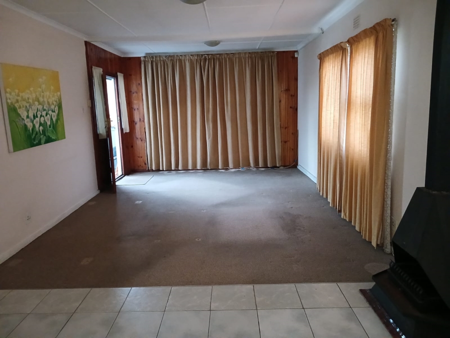 3 Bedroom Property for Sale in Kleinmond Western Cape